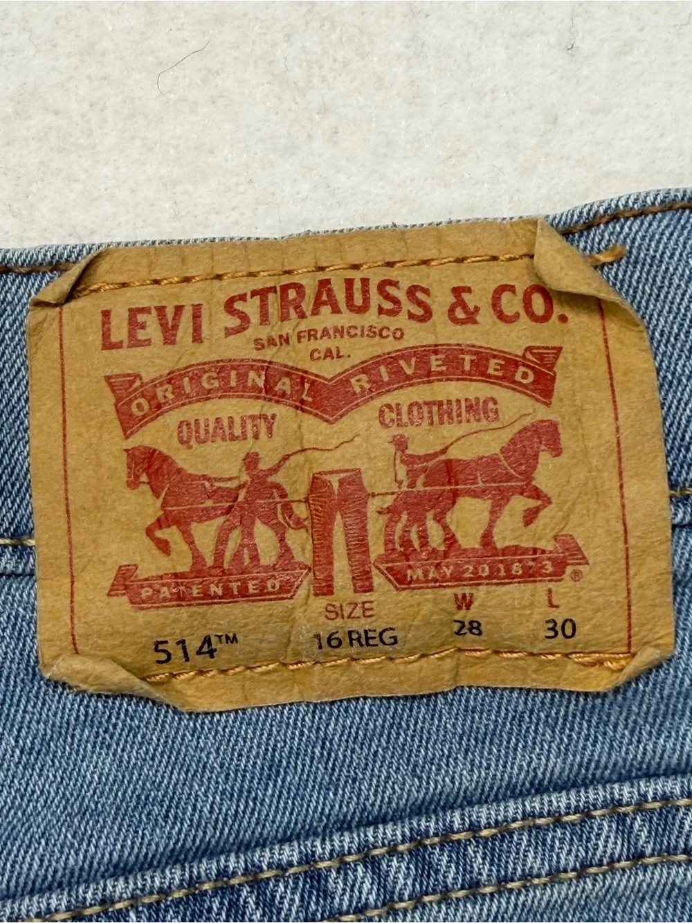 Levi's 514 Light Blue Jeans Size 16 - W28 L30 - Adjustable Waist
